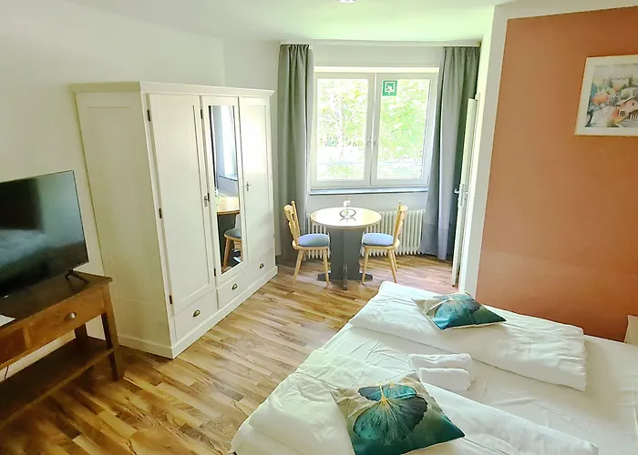 מלון Bischoff Winnweiler